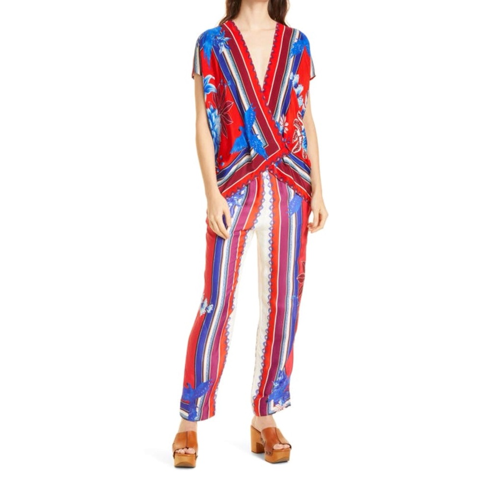 FARM RIO Macaw Scarf Blouse silky L M